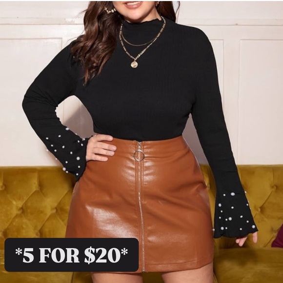 SHEIN Tops - Blouse //